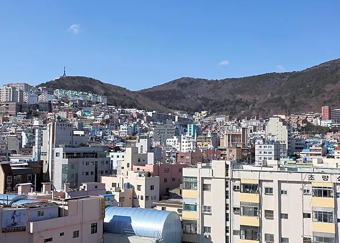 プラス
